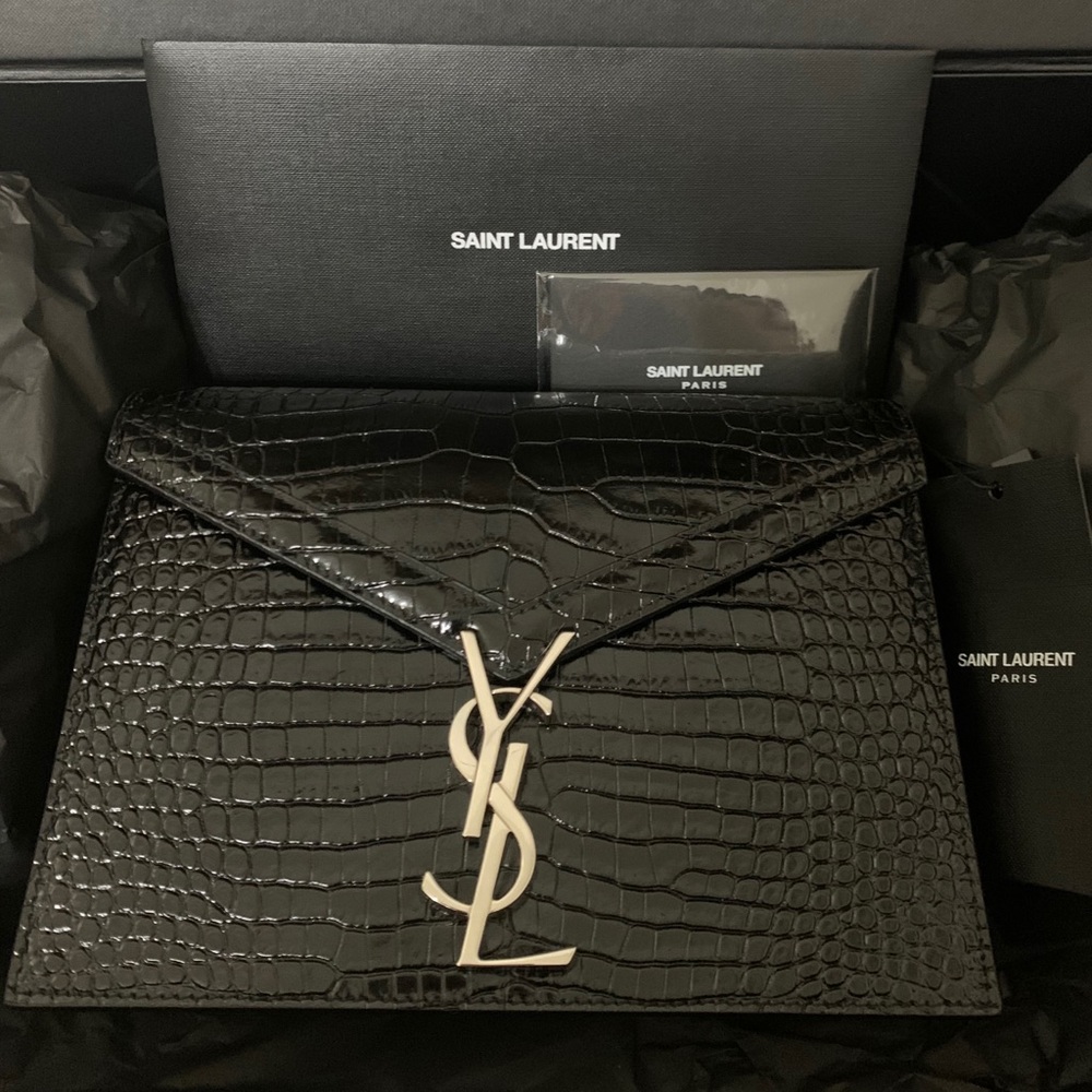 Ysl purse
